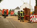Hilfe Person in Baugrube gestuerzt Koeln Brueck Koenigsforststr P044